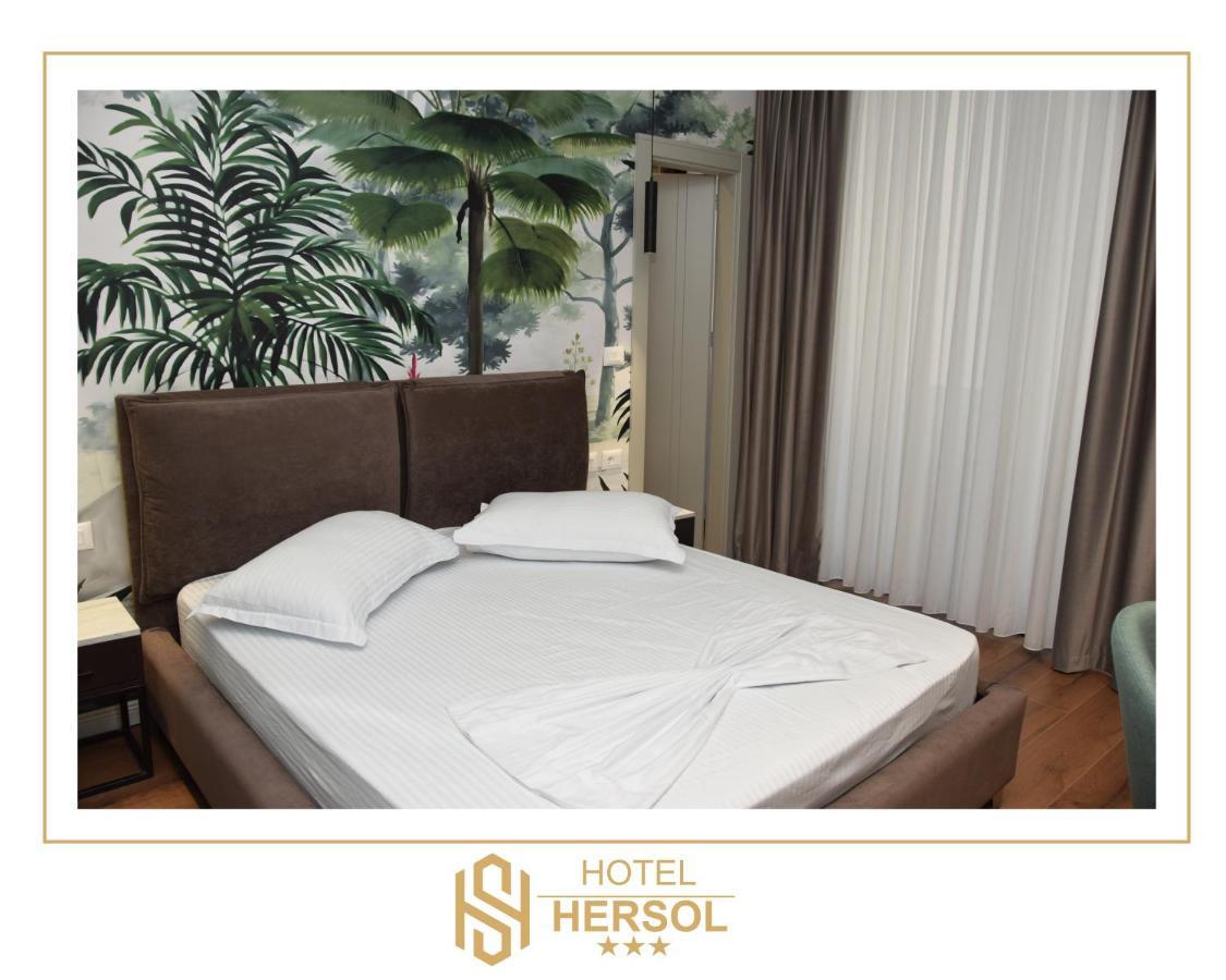 Hotel Hersol Дуррес Экстерьер фото