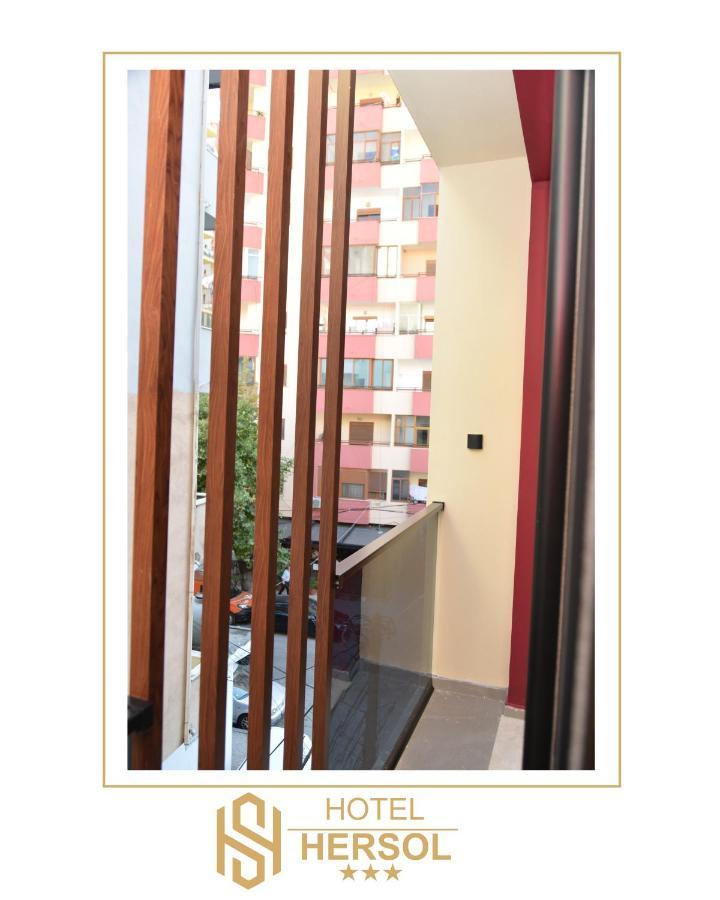 Hotel Hersol Дуррес Экстерьер фото