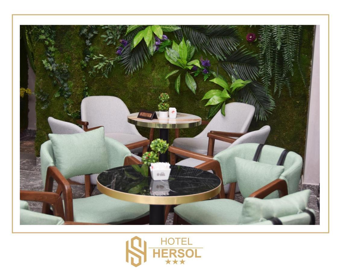 Hotel Hersol Дуррес Экстерьер фото